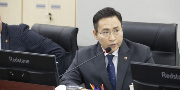 251201 변재석 의원, “학교 안전예산 대폭 감액·세세부사업 40% 통폐합... ‘깜깜이 예산’ 구조 우려” (1).jpg