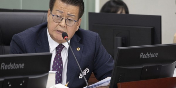 251202 안명규 의원, 경기도교육청의 대안 없는 교육재정 운영 전방위 질타.JPG.jpg