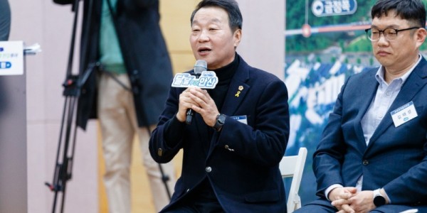 251212 강태형 의원, 김동연 지사와 현장 대담자로 참석해 안산선 지하화-초지역 개발 통합 전략 촉구 (1).jpg