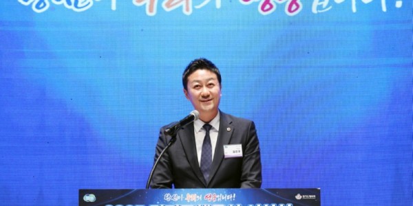 251216 김진경 의장, 2025 경기도체육상 시상식 참석...도내 체육인들 격려 (1).jpg