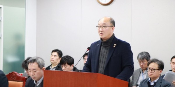 251223 김동영 의원, 도로·하천 용지 보상의 속도 높이기 위해 기금 부활시킨다.jpg