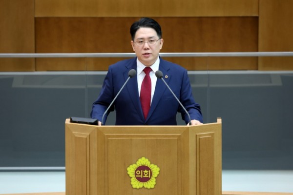 251226 위례과천선 과천 제안 노선 촉구 건의안 가결, 김현석 의원 경기도, 책임 있는 대응 필요.jpg