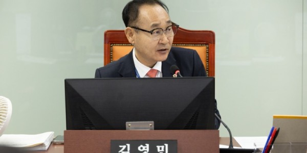 251229 김영민 의원, ‘양지면~판교역’ 도내간 광역 공공버스 신규노선 추진상황 점검 (1).JPG.jpg