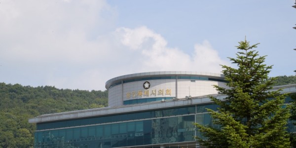 용인특례시의회 전경.jpg