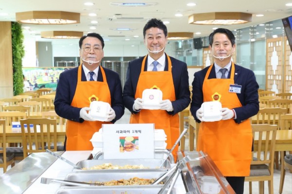 260102 김진경 의장, 2026년 새해맞이 의회사무처 직원 격려 오찬...힘찬 출발 응원 (1).jpg