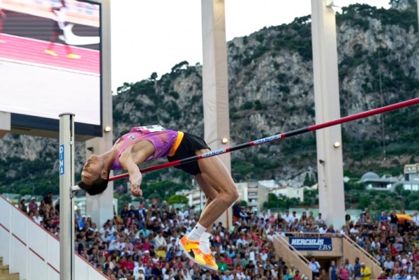 4-1. 2025 다이아몬드리그 모나코에 참가한 용인특례시 육상팀 소속 우상혁 선수.jpeg